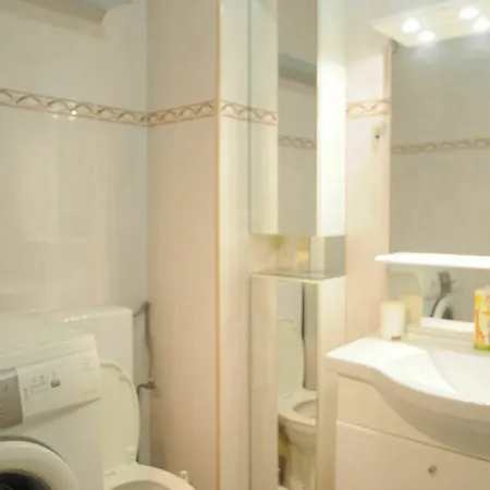 Black And White Apartman Nizza